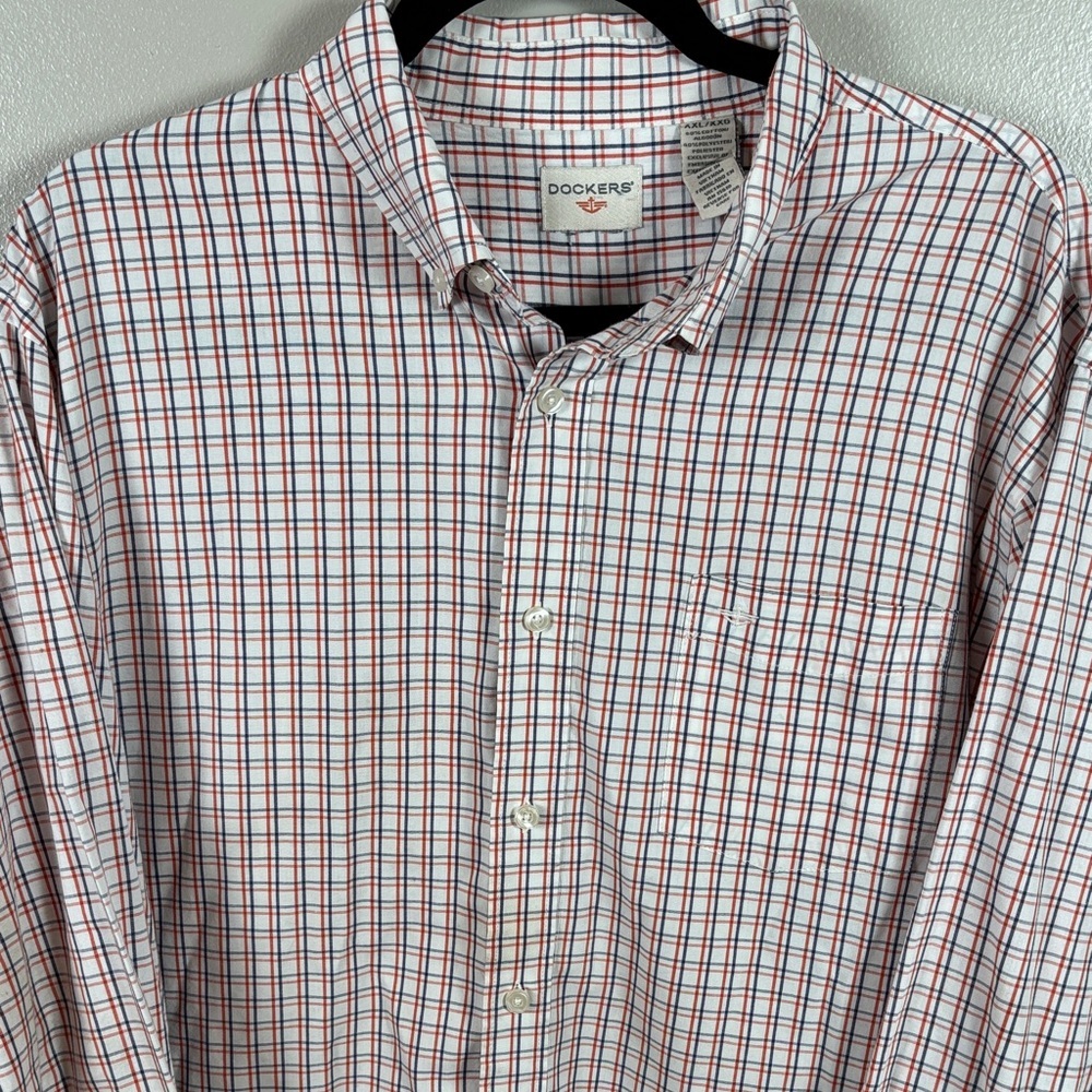Dockers Men's Long Sleeve Button Down Red and Blue Plaid Shirt